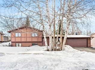 2940 Concord Ln, Anchorage, AK 99502