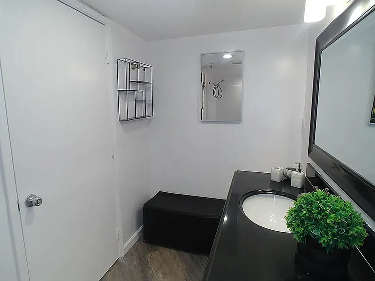 Villa De Adel Apts — Photo 41