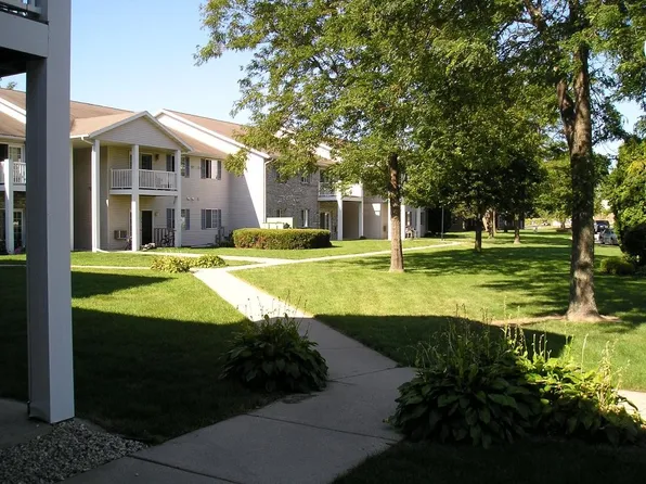 Country Villa Apartments