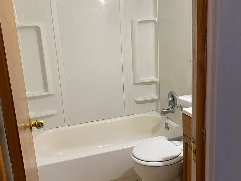 614 & 616 Grifton Ave #616 — Photo 4