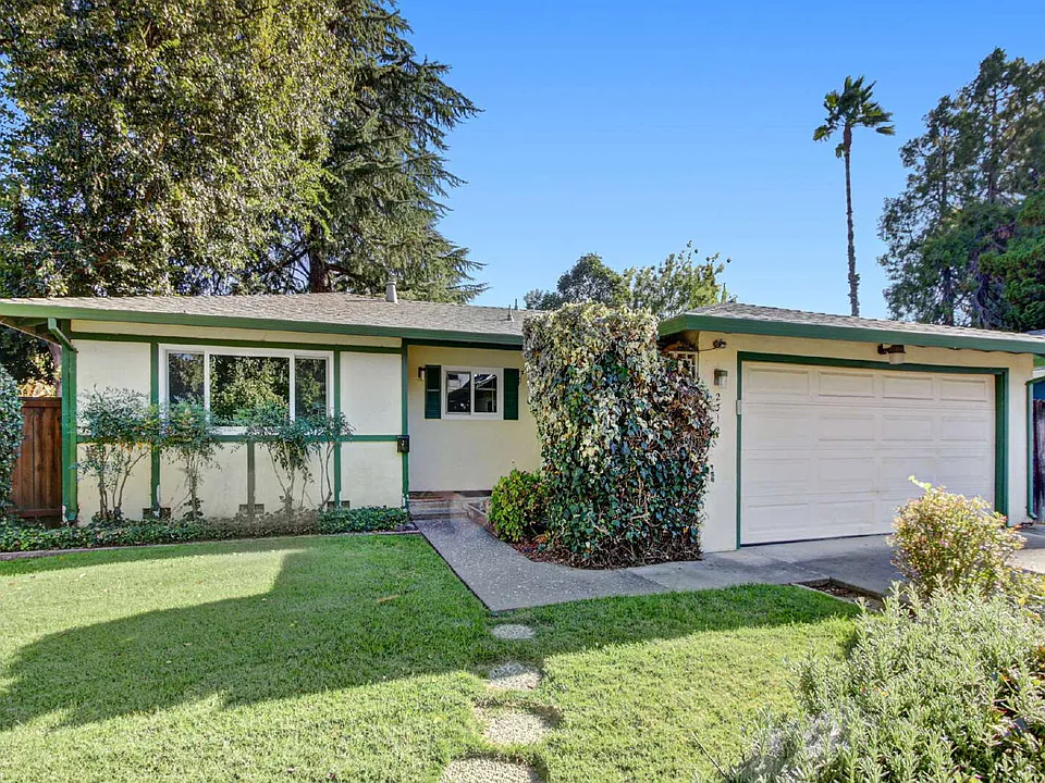 2312 Temple Dr