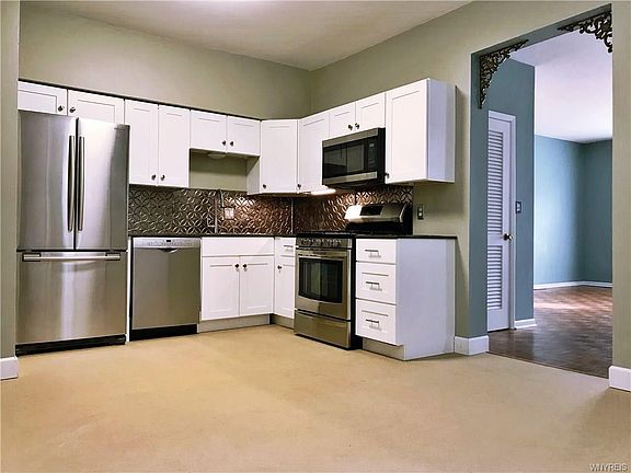 5th image of 110 Bidwell Pkwy #1