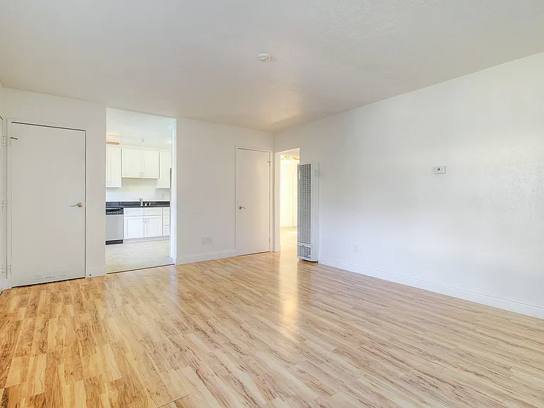 6233 Montecito Blvd #24 — Photo 9