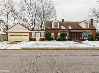 14101 S Dearborn St, Riverdale, IL