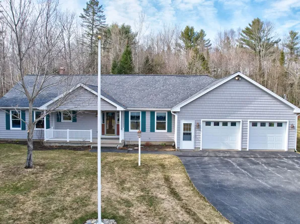 15 Stetson Drive, Hampden, ME 04444