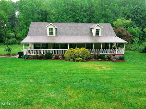 396 Fairground Holw, Clintwood, VA 24228