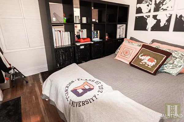 Rented by Halstead Real Estate | media 6