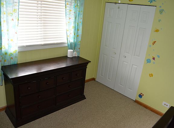 5th image of 7419 Dorothy Ln