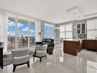 1607 Ponce De Leon Blvd APT 10A, Coral Gables, FL, 33134