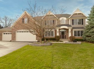 20 Springbrook Ln, Algonquin, IL 60102