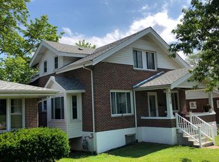 8839 Forest Ave, Saint Louis, MO 63114