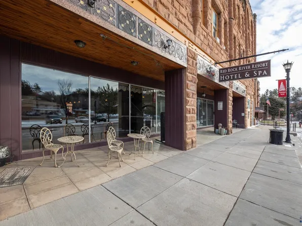 603 N River St, Hot Springs, SD 57747