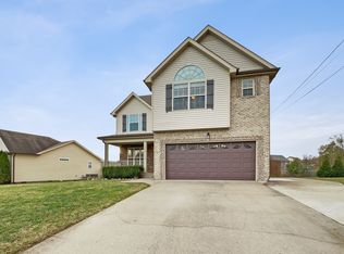 3438 Queensbury Rd, Clarksville, TN 37042