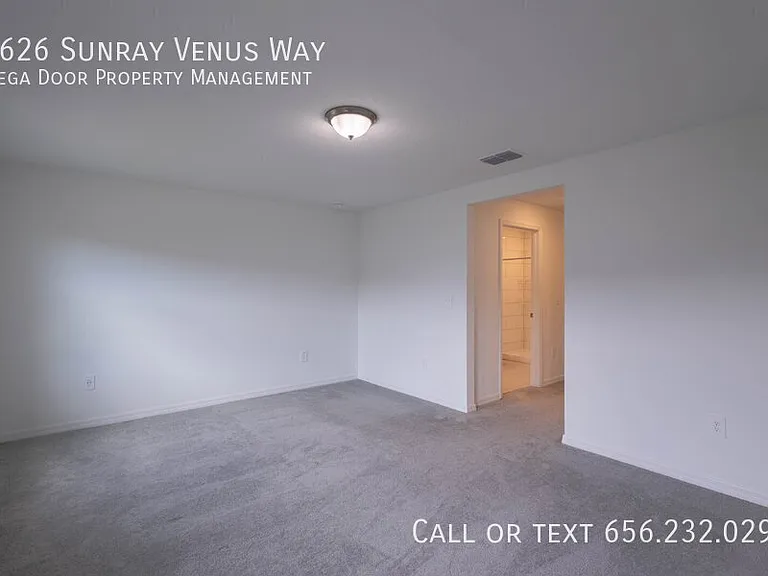 2626 Sunray Venus Way — Photo 20