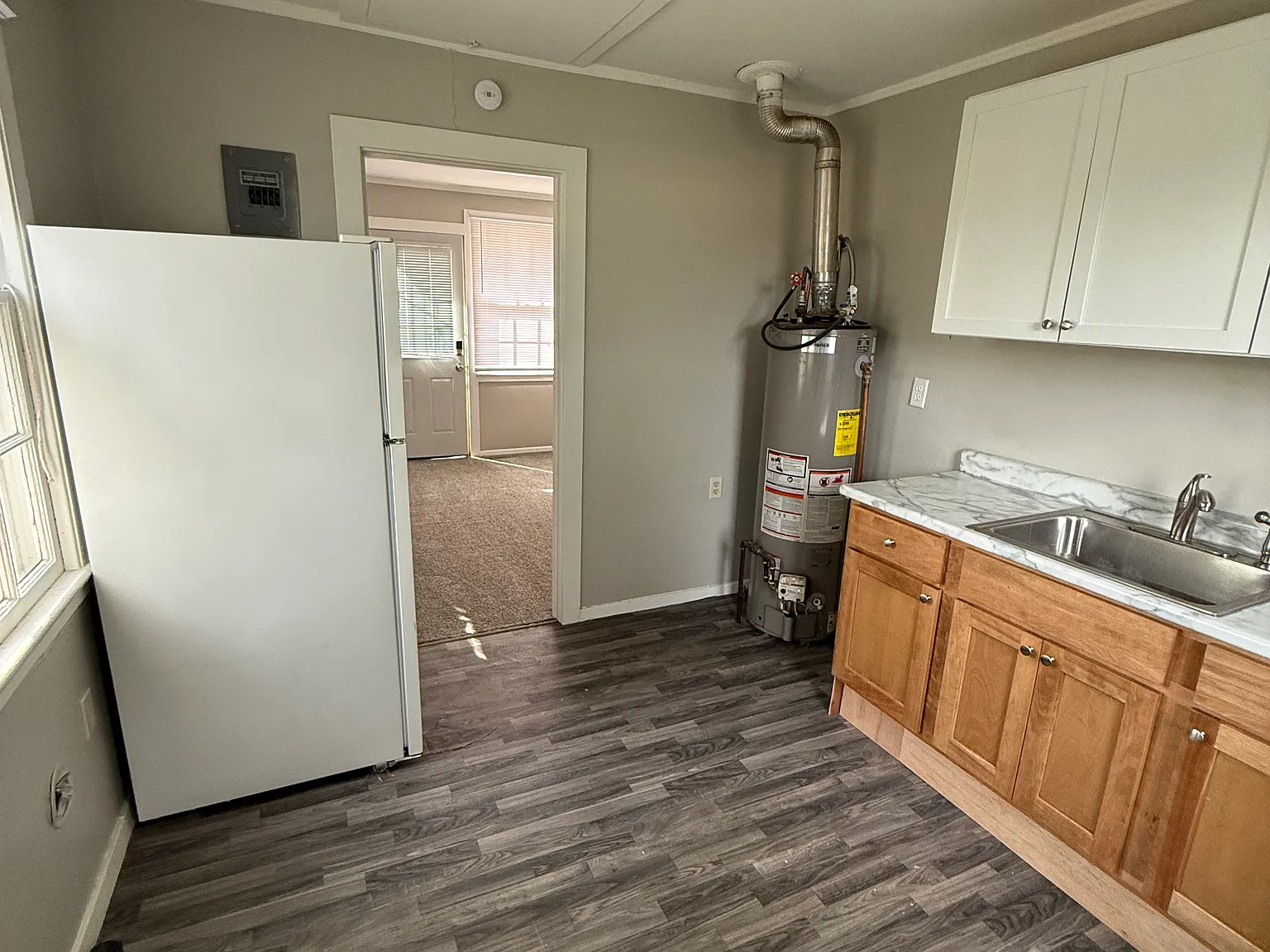 2 bed, $750 — Photo 4