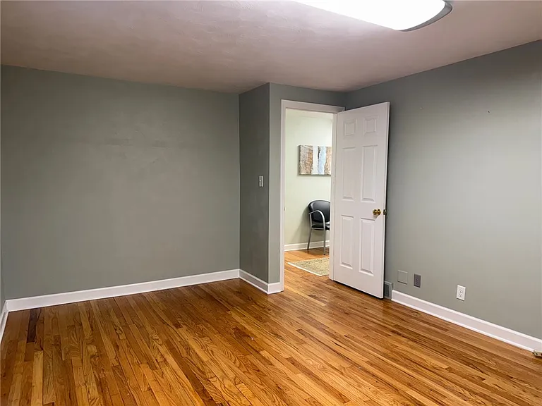 3122 Carson Ave #1-2-3 — Photo 11
