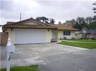 66 E 16th St, Upland, CA 91784