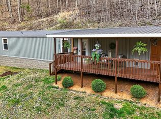 483 Trotters Ln, Gate City, VA 24251
