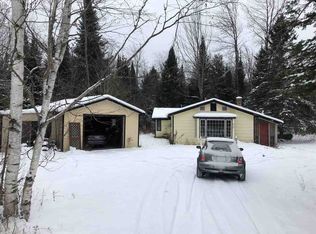 26043 Portage Entry Rd, Chassell, MI 49916