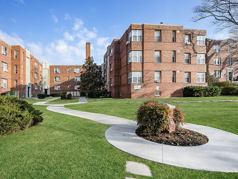 1329-37 Ft. Stevens Drive, NW — Photo 16