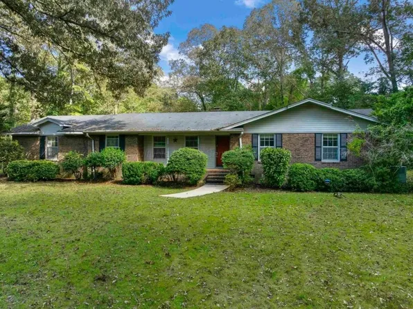 2800 Oakdale Cir, Jasper, AL 35504