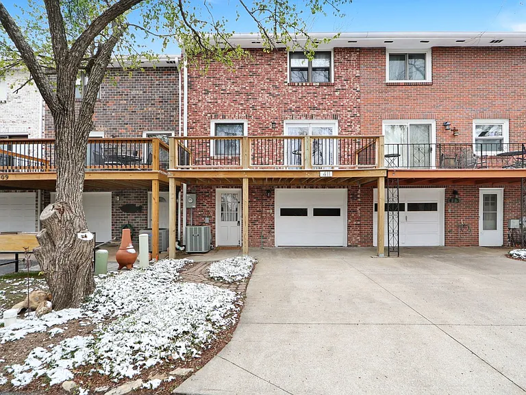411 Timberwick Pl — Photo 37