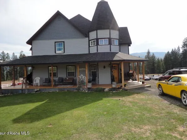 149 Meadow Rd, Saint Maries, ID 83861
