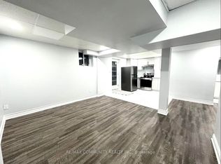 54 Whitewater St #BASEMENT, Whitby, ON L1R2S8