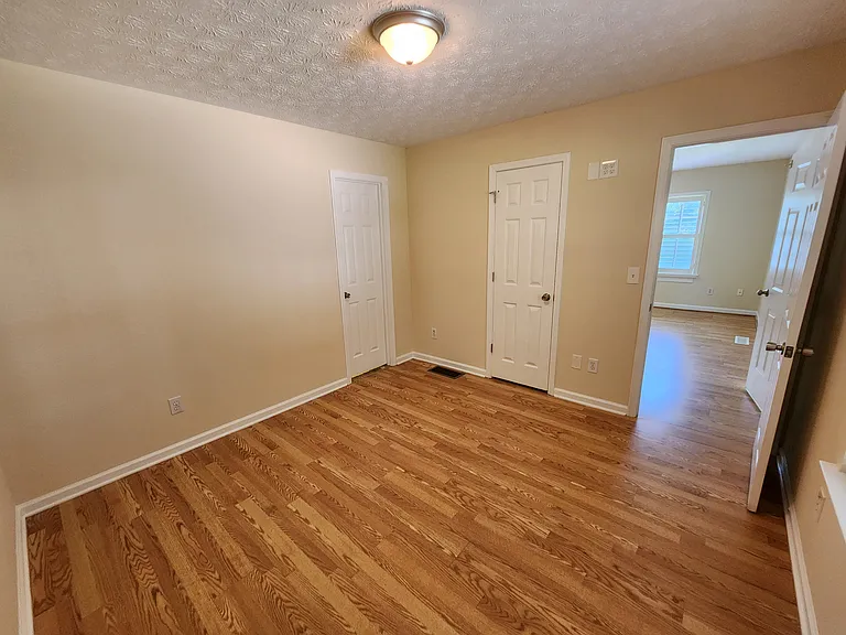 2635 Poplar Ln — Photo 23