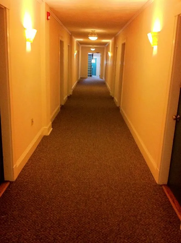 2 bed, 750 sqft, $3,250 — Photo 4