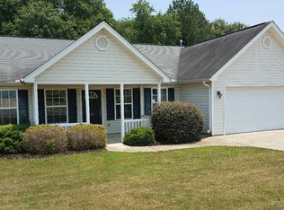 15 Landing Ln, Simpsonville, SC 29681