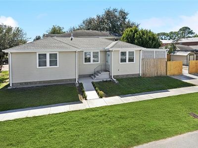 2920 Lake Villa Dr, Metairie, LA, 70002