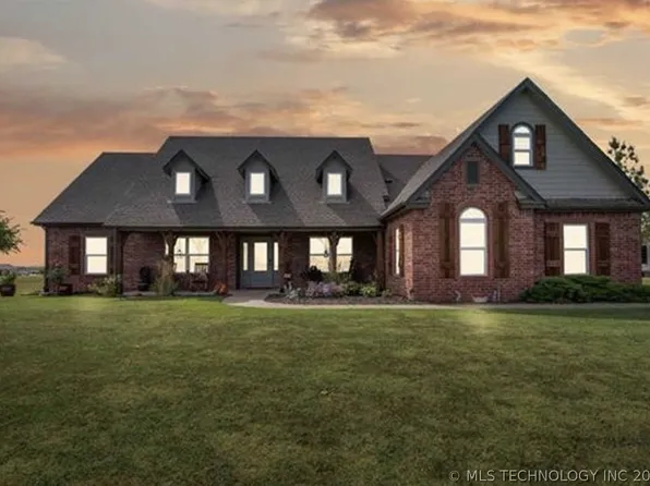 12272 Clear Creek Dr, Oologah, OK 74053
