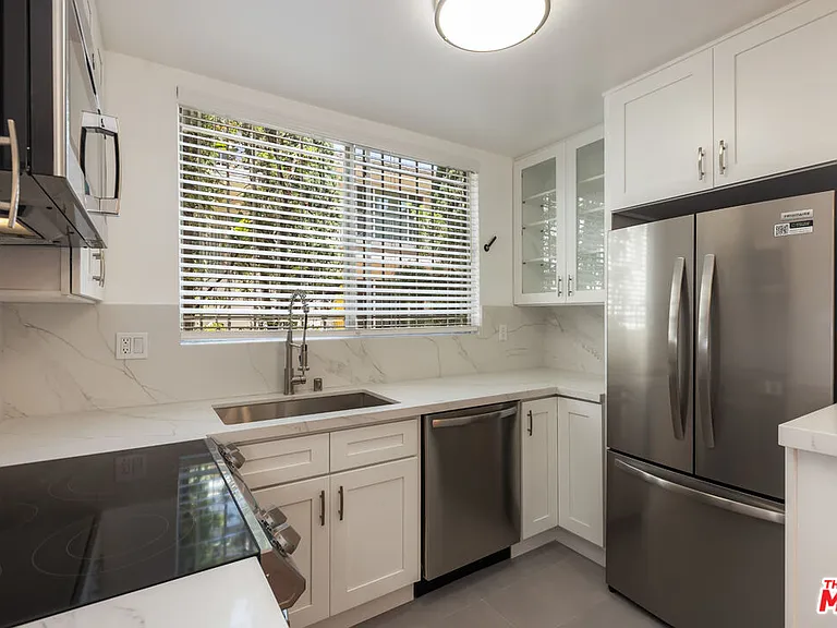 1411 N Harper Ave #6 — Photo 1