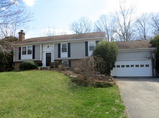 6504 White Post Rd, Centreville, VA 20121