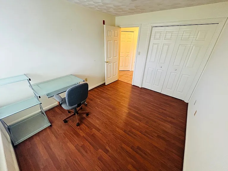 1800 Douglas Ave #101 — Photo 13