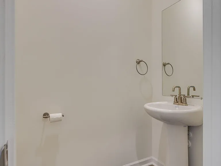 804 Pinhoti St — Photo 19