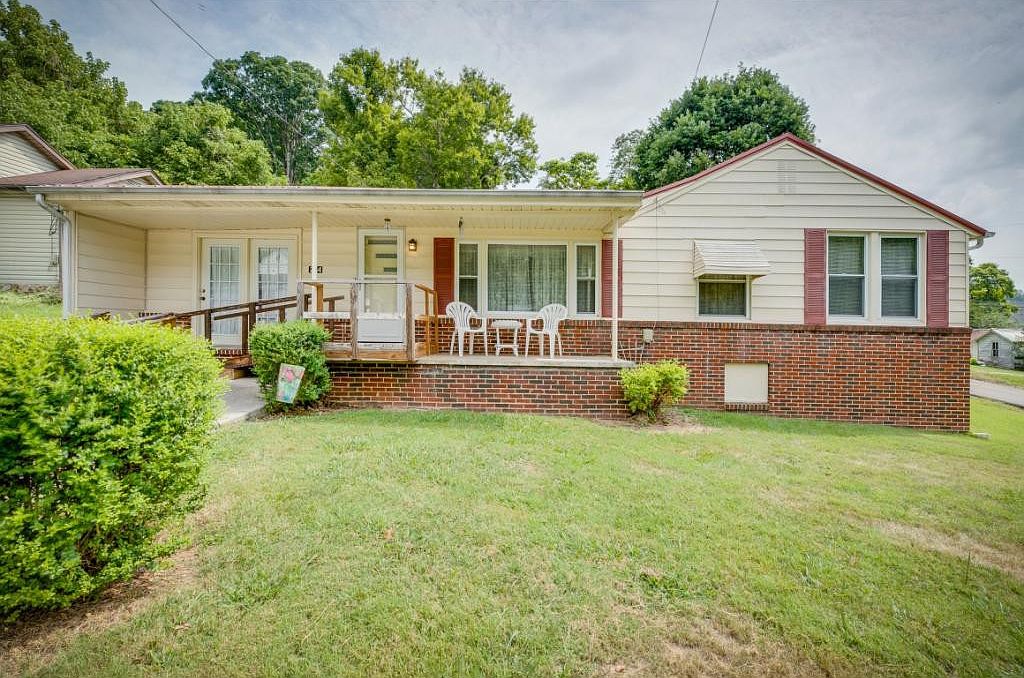 264 Boone St Weber City Va 24290 Mls 9913405 Zillow