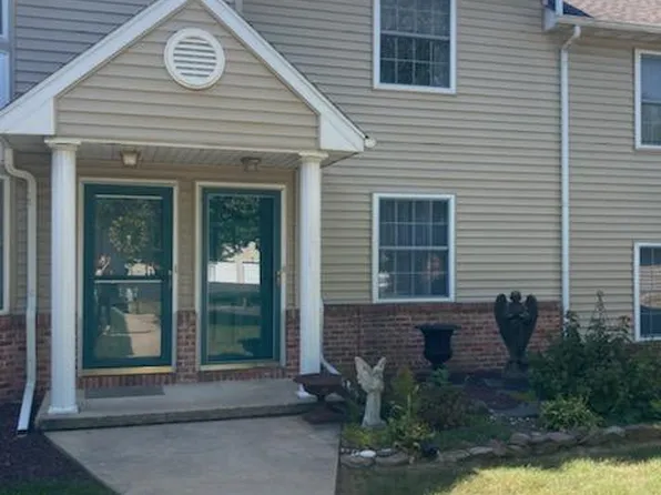 126 Heather Ln, Reading, PA 19610