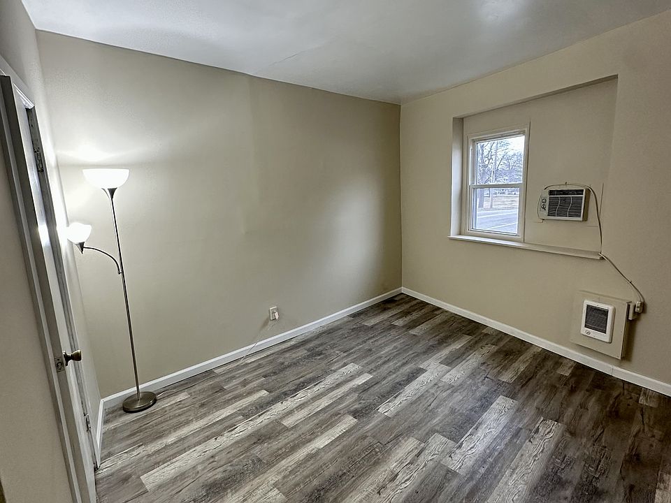 1st image of 9982 S Broadway St #1L
