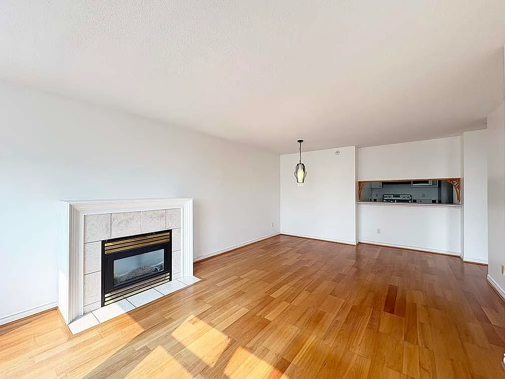 1 bed, 662 sqft, $1,950 — Photo 4