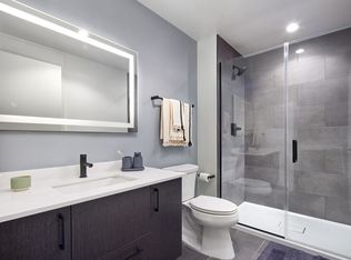 Glassworks Apartments, Philadelphia, PA 19122