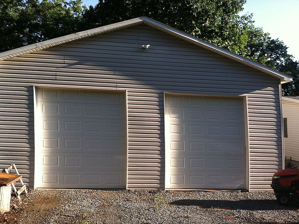 2nd image of 63 Cotton Ln