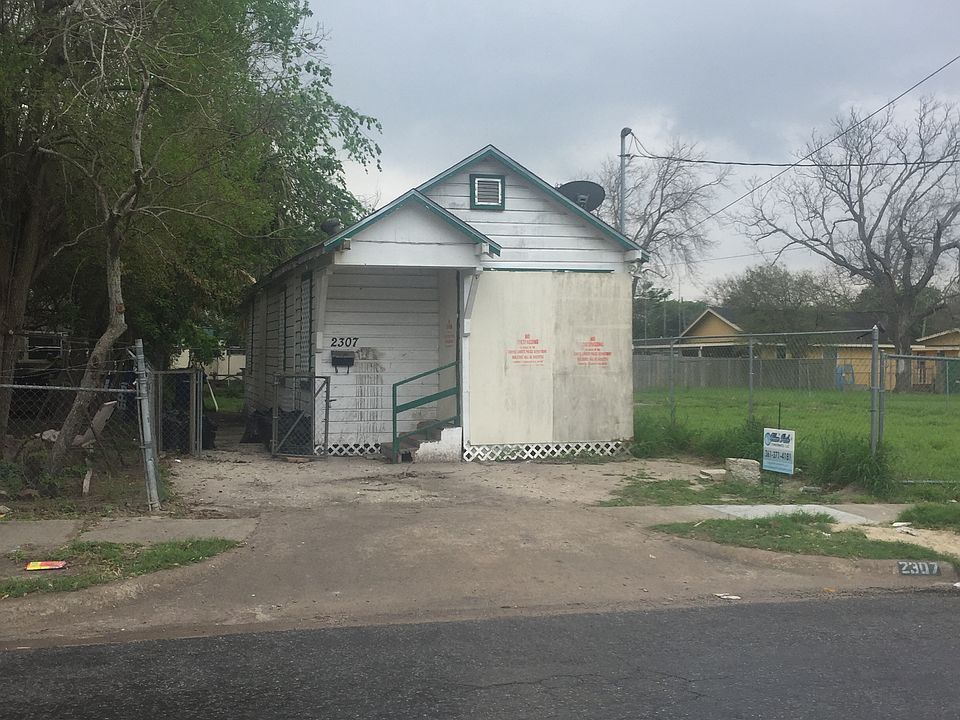 1st image of 2307 Mary St