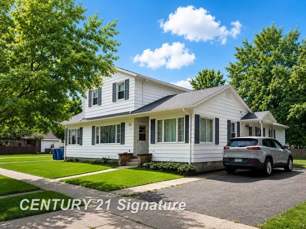 119-121 N Bachus St, Corunna, MI 48817