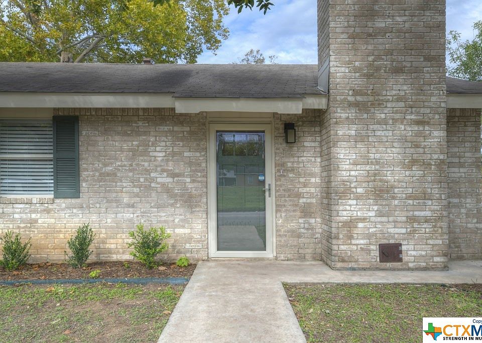 122 Dallas St, New Braunfels, TX 78130 Zillow