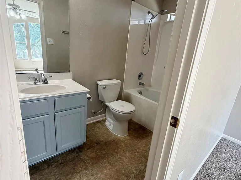 18919 Ayston Dr — Photo 14