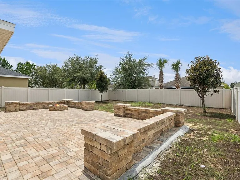 2227 Napone Ln — Photo 32