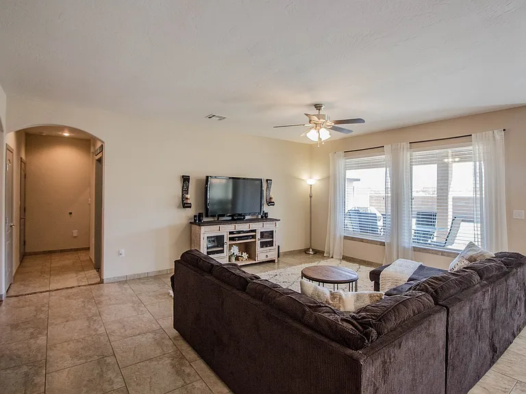 1155 Santiago St — Photo 11
