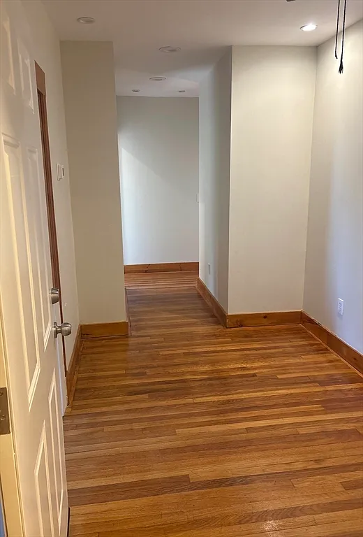 4 bed, 2.0 bath, 1600 sqft, $3,950 — Photo 1